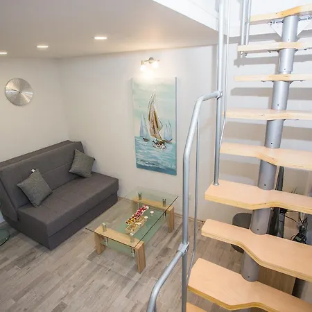 Vasilj Apartamento *